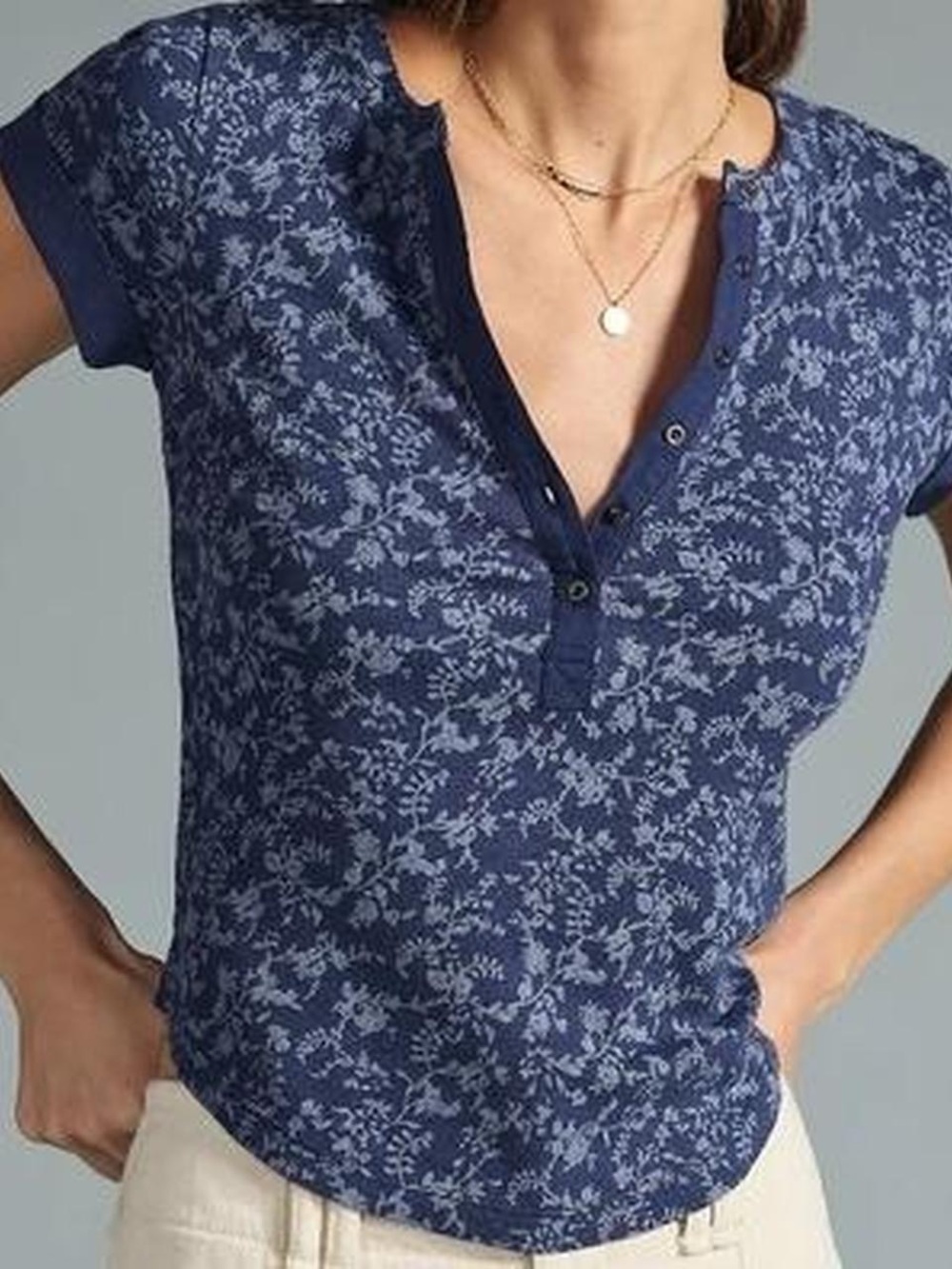 Anthropologie Pilcro Cuffed Henley Top in Floral Print